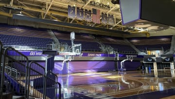 Some Random Thoughts on the Husky Basketball Coaching Search