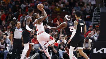 Chicago Bulls hang on to defeat the Portland Trail Blazers, 110-107