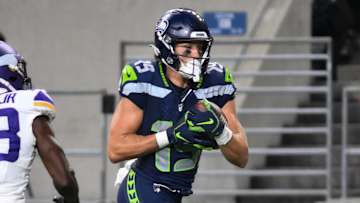 Seahawks WR Jake Bobo Becoming 'Fan Favorite': 'More Bobo!'