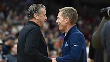 John Calipari and the Kentucky Wildcats turn their attention to Mark Few's Gonzaga Bulldogs