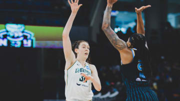 Back in the Stew York Groove; Liberty Re-Signs Breanna Stewart on Below-Max Deal
