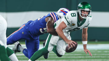 Bills Lead Jets at Halftime After Aaron Rodgers Ruled Out