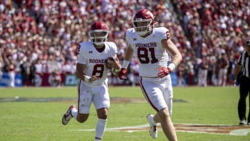 How Oklahoma TE Played Key Role In Last Play Of His Fourth Win Over UT