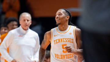 Defense Paves Way In Tennessee's Opening Win