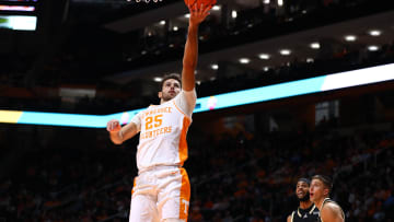 Big Second Half Propels Tennessee Over Well-Coached Wofford