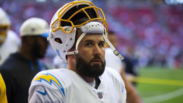 Ex-NFL QB Shoots His Shot for Bears QB Coach Vacancy