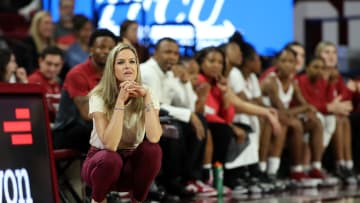 OU Basketball: Oklahoma Drops One Spot in AP Poll Heading into NCAA Tournament