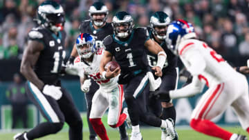 Eagles vs. Giants Preview: Jalen Hurts on Record Watch in Regular-Season Finale
