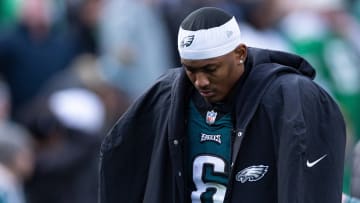 Eagles WR DeVonta Smith Will Play vs. Buccaneers in Wild Card