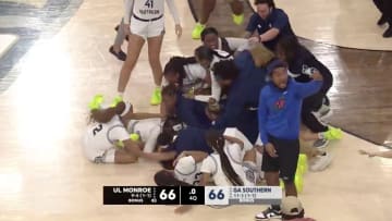 Improbable Georgia Southern Buzzer-Beater Ends in Celebratory Dogpile