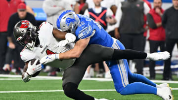 Tampa Bay Buccaneers Tied With Detroit Lions at Halftime