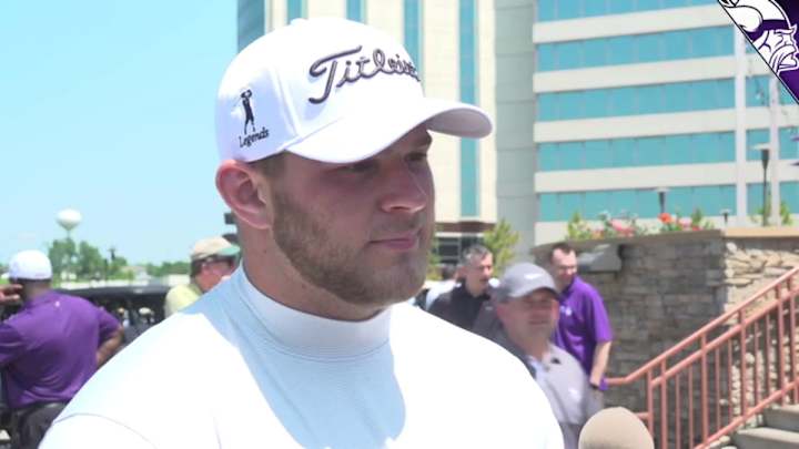 Garrett Bradbury Talks Golf and His Progress During OTAs