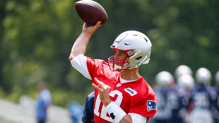 Tom Brady not showing any signs of slowing down Tom Brady not showing any signs of slowing down