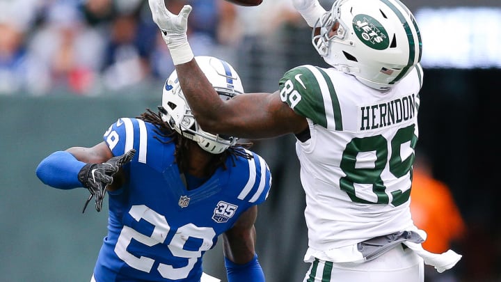 WATCH: Three trade options for Jets to add depth in wake of Chris Herndon's suspension