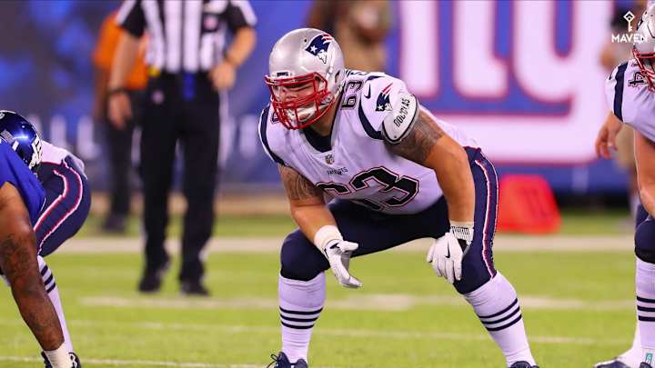 Report: OL Brian Schwenke placed on reserve/retired list