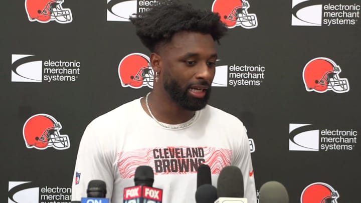 Jarvis Landry discussing dynamic with Odell Beckham