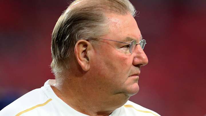 Report: LSU to add veteran Bill Johnson to bolster defensive line staff