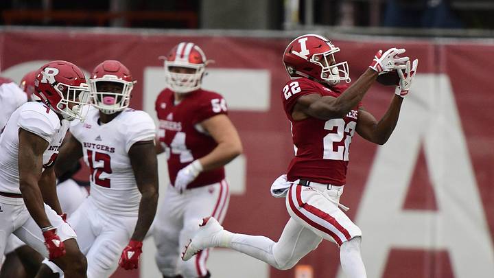 Looming quarterback decision doesn’t bother Indiana receivers at all Looming quarterback decision doesn’t bother Indiana receivers at all