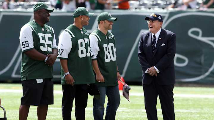 WATCH: Andrew Luck's retirement rekindles heartbreaking end to Jets legend Wayne Chrebet's career WATCH: Andrew Luck's retirement rekindles heartbreaking end to Jets legend Wayne Chrebet's career