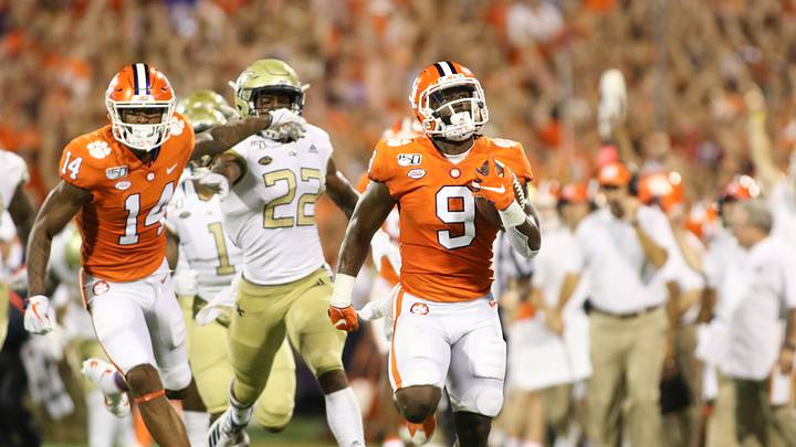 Big plays spark a big lead for Tigers at halftime Big plays spark a big lead for Tigers at halftime