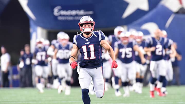 Julian Edelman grabs 500th career reception in Patriots' season-opener Julian Edelman grabs 500th career reception in Patriots' season-opener