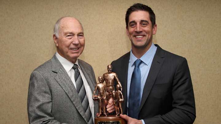 Watch: Rodgers on Packers honoring Starr