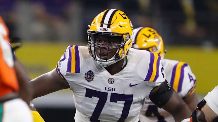 Tiger Practice Report: Offensive line undergoes major shift ahead of Northwestern State matchup
