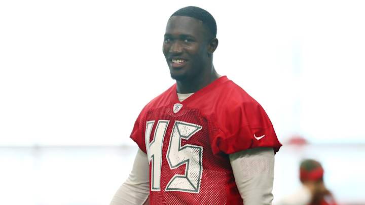 Injury update on Bucs rookie LB Devin White