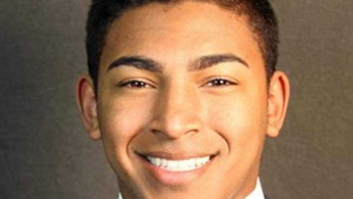 Husky WR Pounds Serving 3 Game Suspension Husky WR Pounds Serving 3 Game Suspension