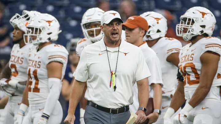 Texas football: Odds and ends from a 48-14 road win in H-town