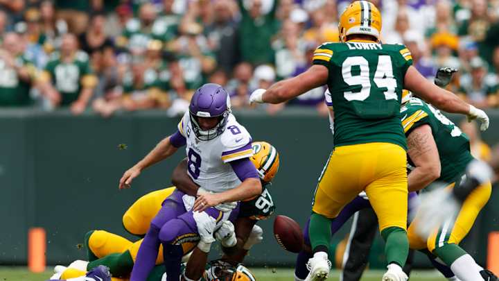 Cousins' Turnovers, Inaccuracy Cost Vikings in Narrow Loss to Packers