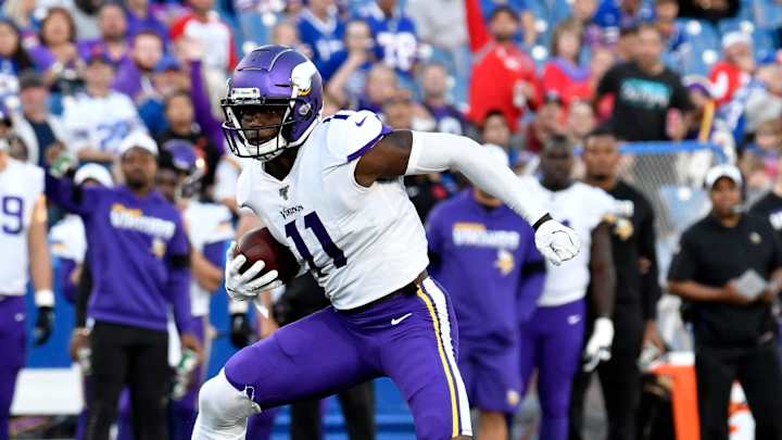 Vikings Re-sign Laquon Treadwell With Chad Beebe Injured