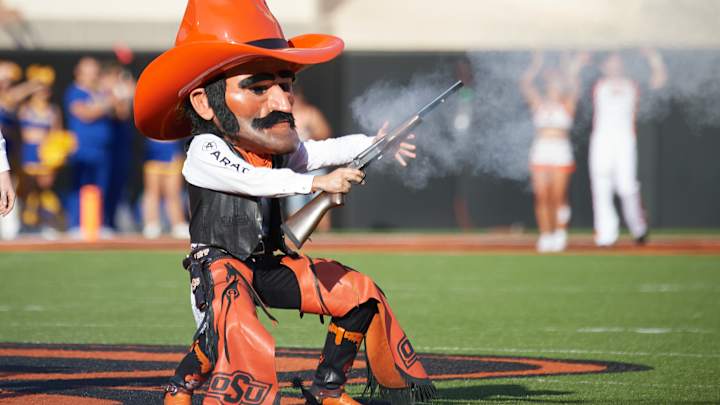 Oklahoma State offers a pair of 2021 three-stars