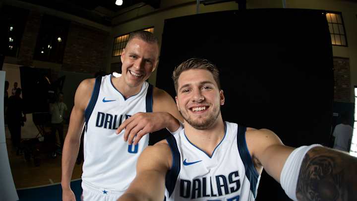 'Fan Jam': Mavs to Hold 1 p.m. Sunday Open Practice to See Luka Doncic & Company