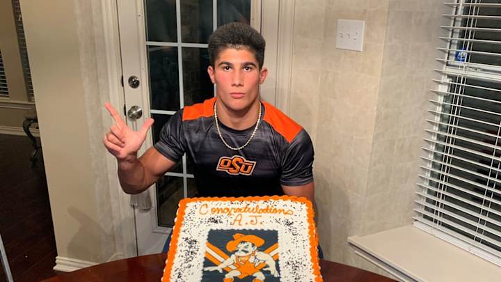 Top 2020 high school wrestler commits to OSU