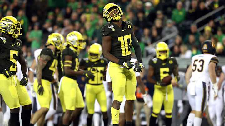 Andy Avalos' Familiarity with Washington's Coaching Staff Can Work in Oregon's Favor Andy Avalos' Familiarity with Washington's Coaching Staff Can Work in Oregon's Favor