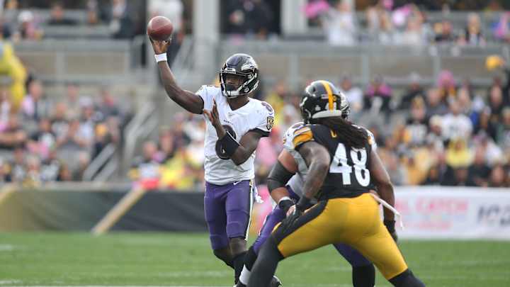 Steelers fall in overtime, left with concerns at quarterback Steelers fall in overtime, left with concerns at quarterback