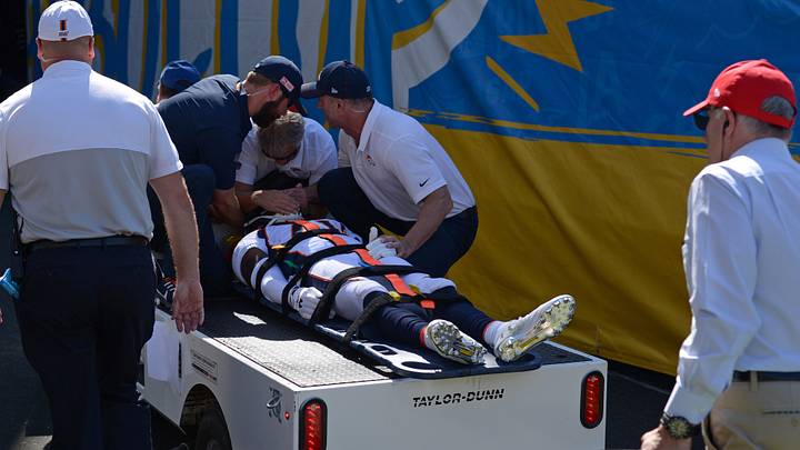 Broncos Injuries: Updates on De'Vante Bausby & Justin Hollins Broncos Injuries: Updates on De'Vante Bausby & Justin Hollins