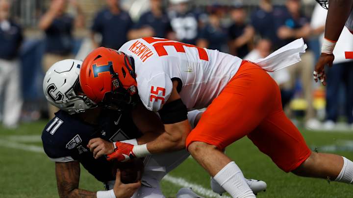 Illini LB Jake Hansen Nominated To Butkus Award Watch List