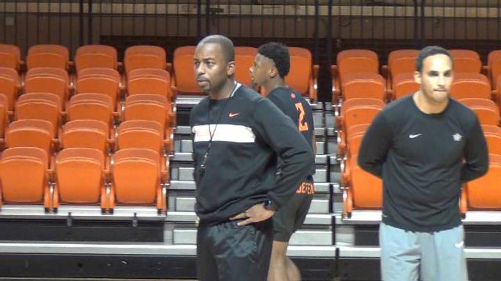 Cowboy Basketball Notebook: Pokes Preparing for the Season Cowboy Basketball Notebook: Pokes Preparing for the Season