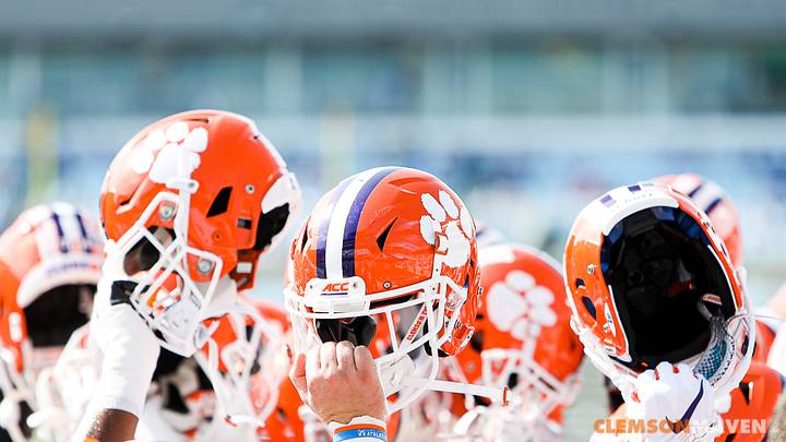 Preview and Prediction: Clemson and Louisville