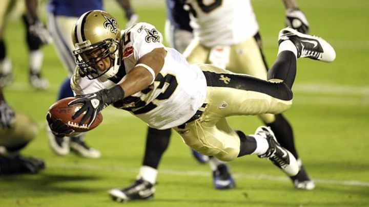 BACK TO THE FUTURE: AP and Kamara Can Make Saints Run Game Playoff-Caliber