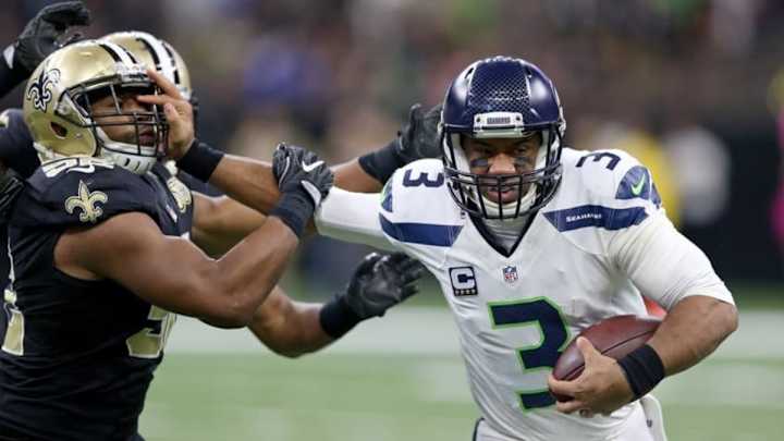 Saints Fans Should Pay Attention to Former Super Bowl-Winning QB's on Wild Card Weekend