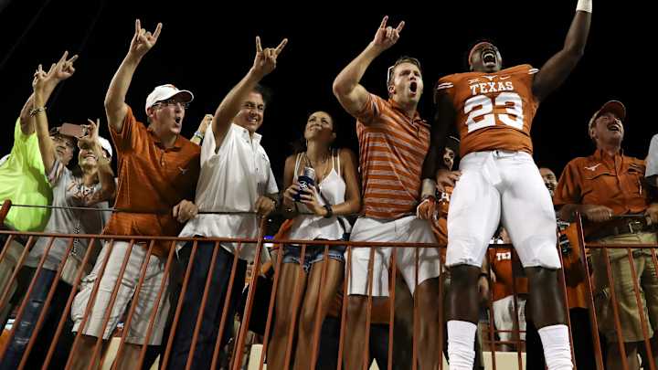 Texas football: Watch: It's school first for UT's Jeffrey McCulloch