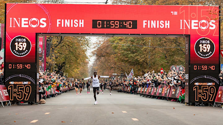 Eliud Kipchoge Breaks Two-Hour Marathon Barrier in 1:59:40