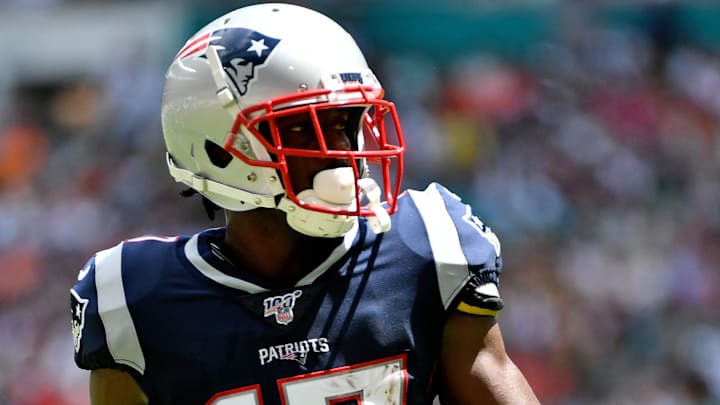 Report: Antonio Brown Eyeing NFL Return, Wants Off-Field Issues Resolved Report: Antonio Brown Eyeing NFL Return, Wants Off-Field Issues Resolved