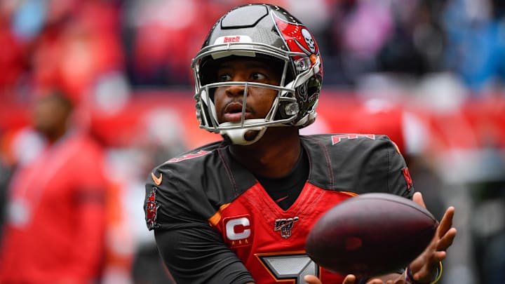 Buccaneers QB Jameis Winston Posts Disastrous First Half vs. Panthers in London