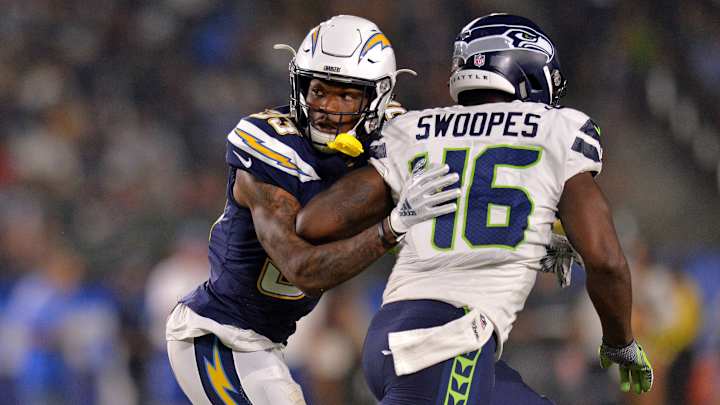 Seahawks Re-Sign TE Tyrone Swoopes to Practice Squad