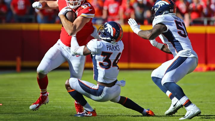 How the Broncos win: Limiting Chiefs TE Travis Kelce