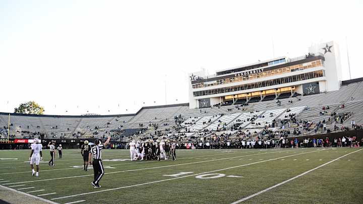 Vanderbilt Officially Announces Addition Of Udeze To Football Staff